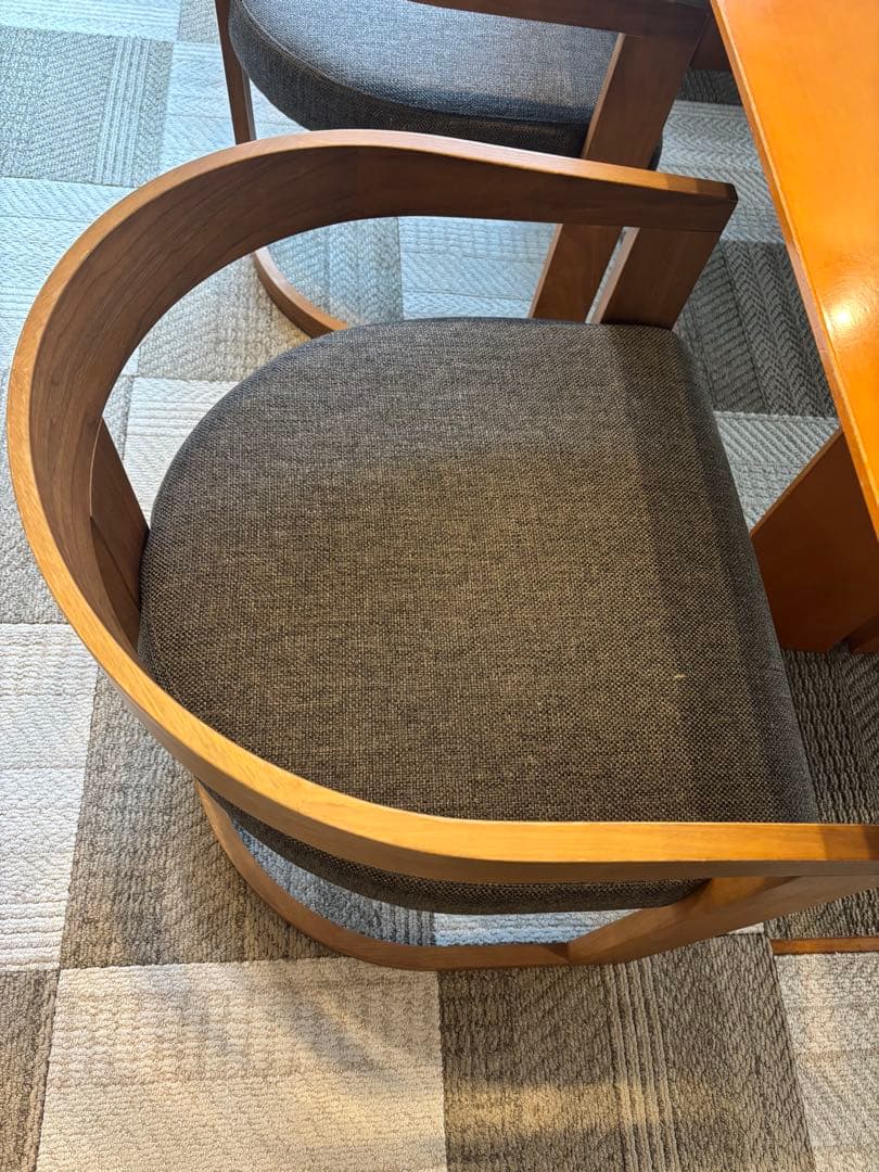 arflex CASTAGNA ダイニングチェア 1脚