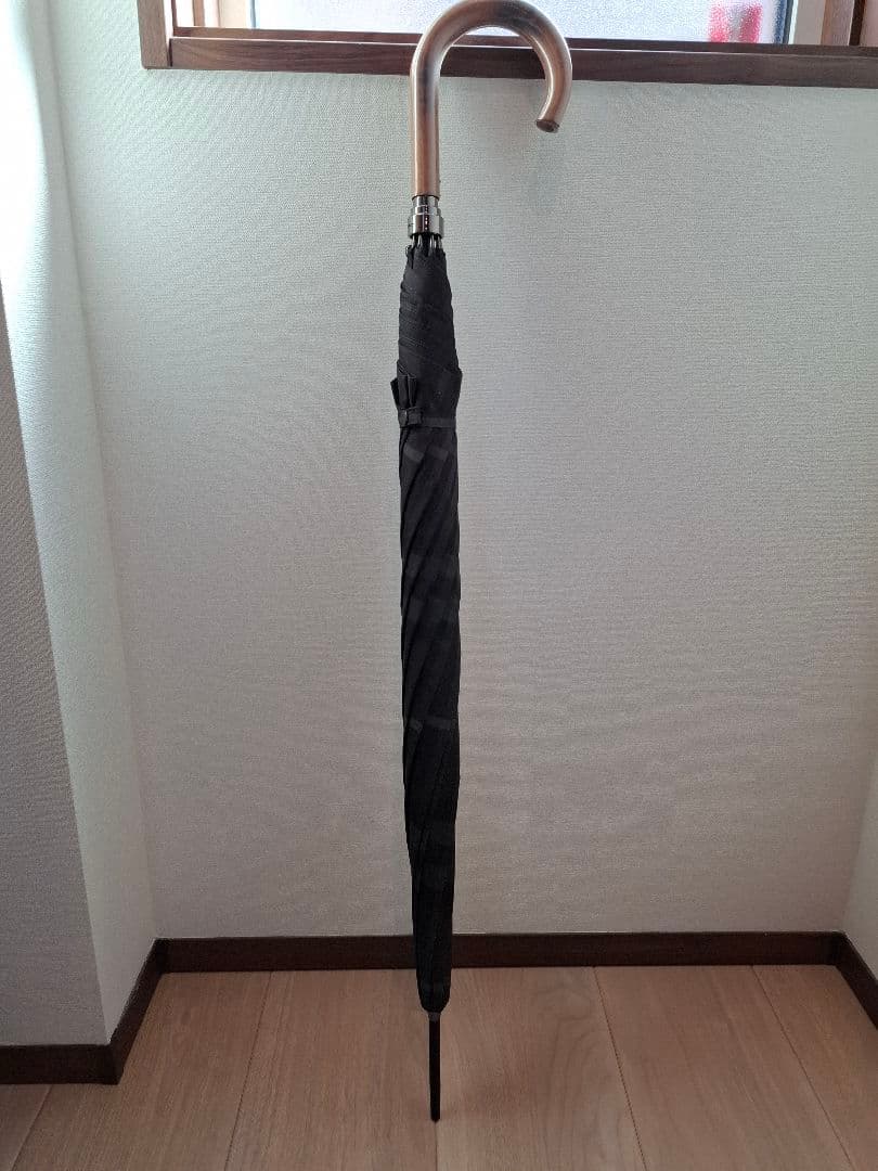 【未使用品】バーバリー 傘 メンズ 65cm ノバチェック 黒 絶版品 オーロラ