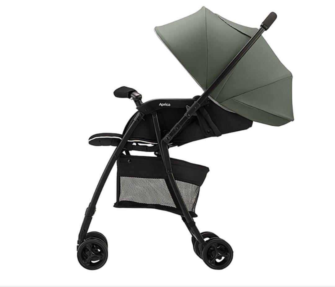 Aprica カルーンエアー AB グリーン　軽い！