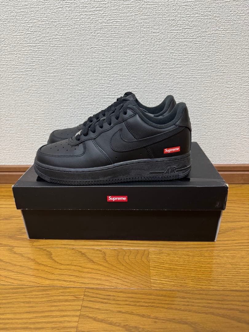 Supreme × Nike Air Force 1 Low 黒 24センチ