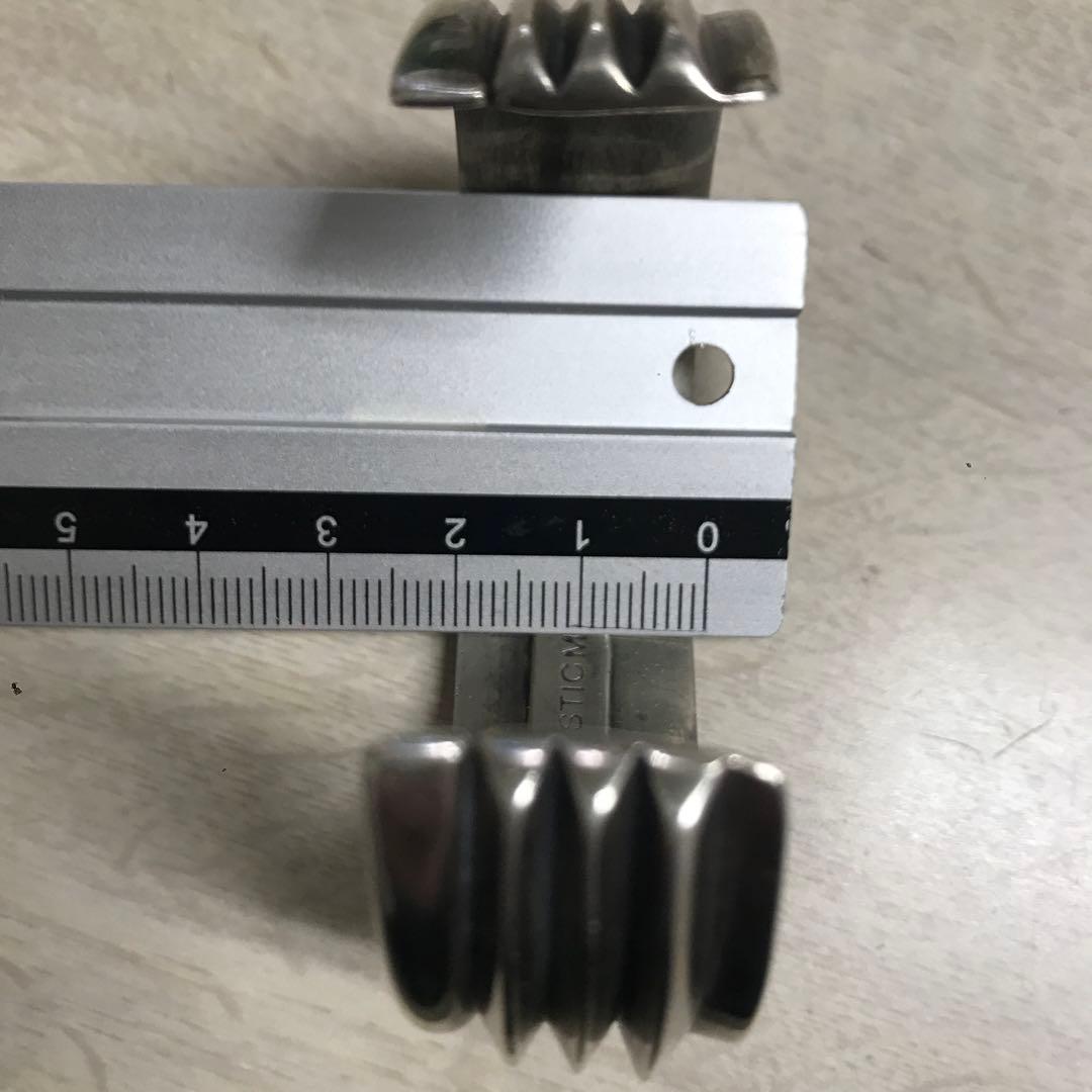 ファンタスティックマン バングル