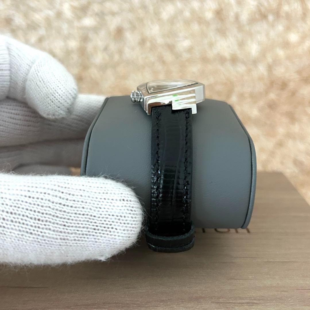極美品✨ ハミルトン ベンチュラ　腕時計 レザーベルト レディース