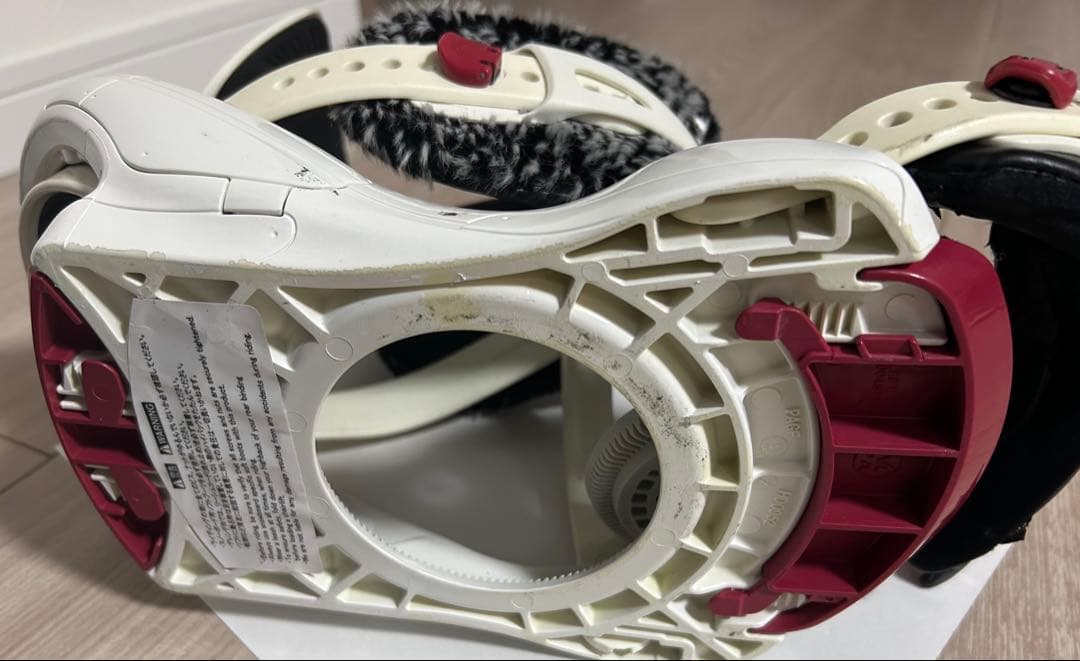 スノーボードバインディング　KJOモデルMG