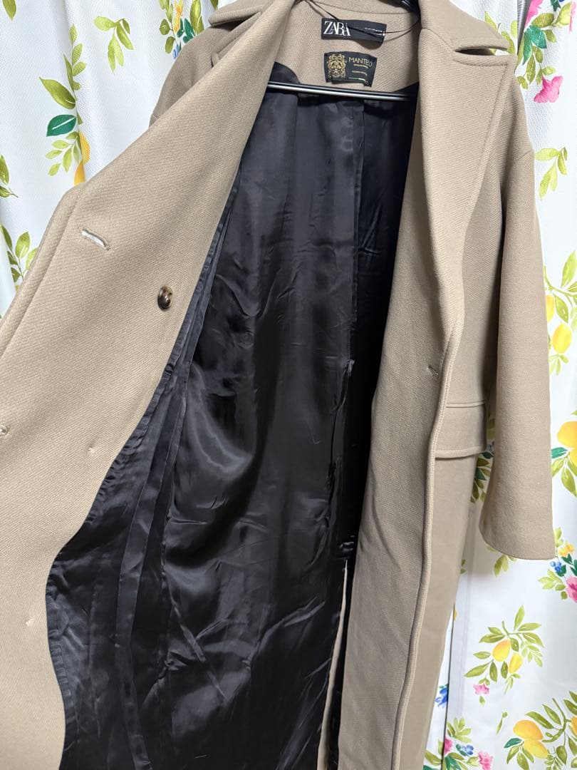 ZARA. ベージュ ダブルブレスト ロングコート