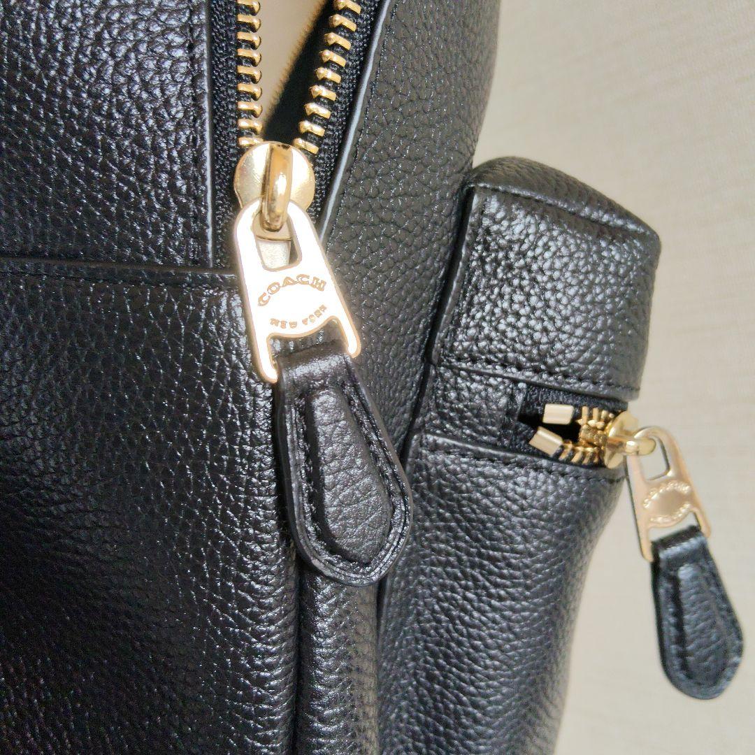 COACH　リュック　ブラック