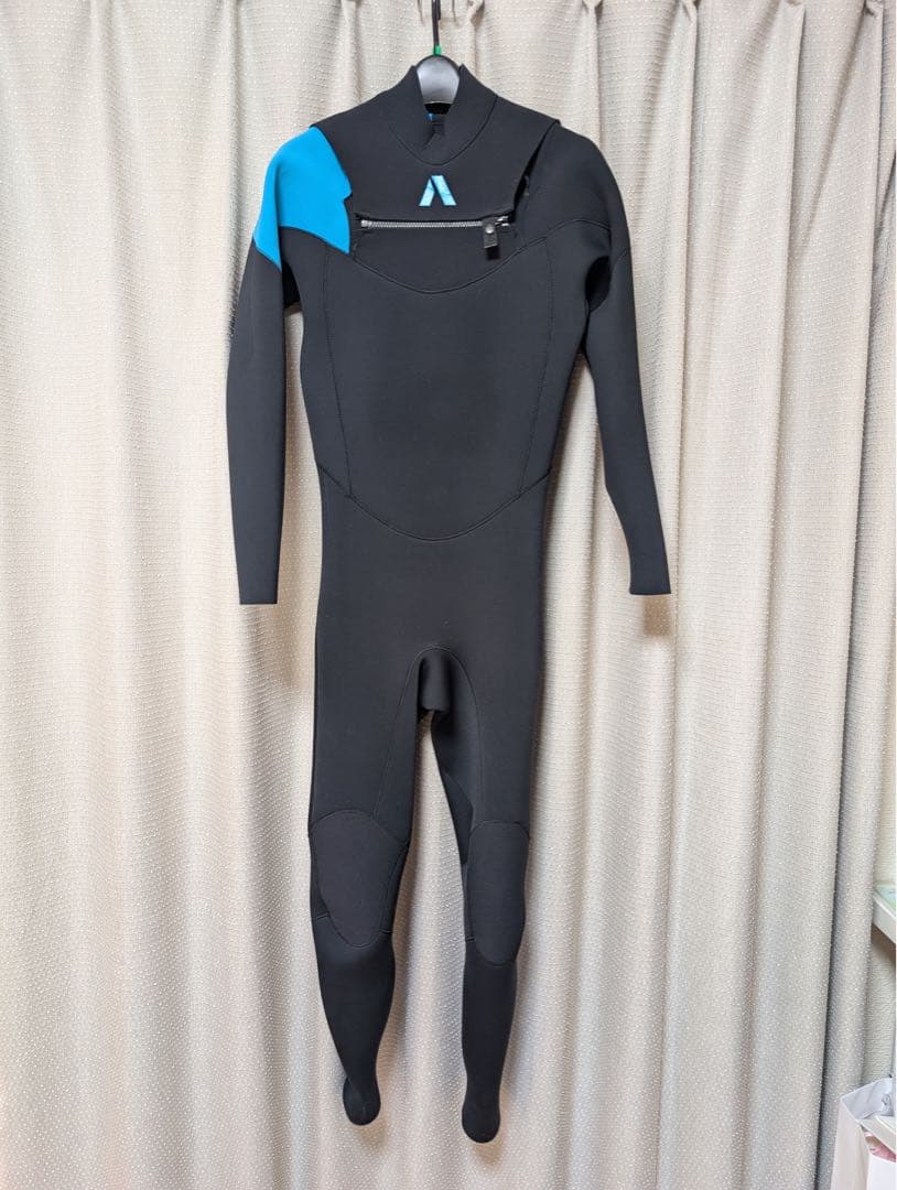 AIRTIGHT(エアータイト)3×2mm フルスーツ メンズMサイズ相当
