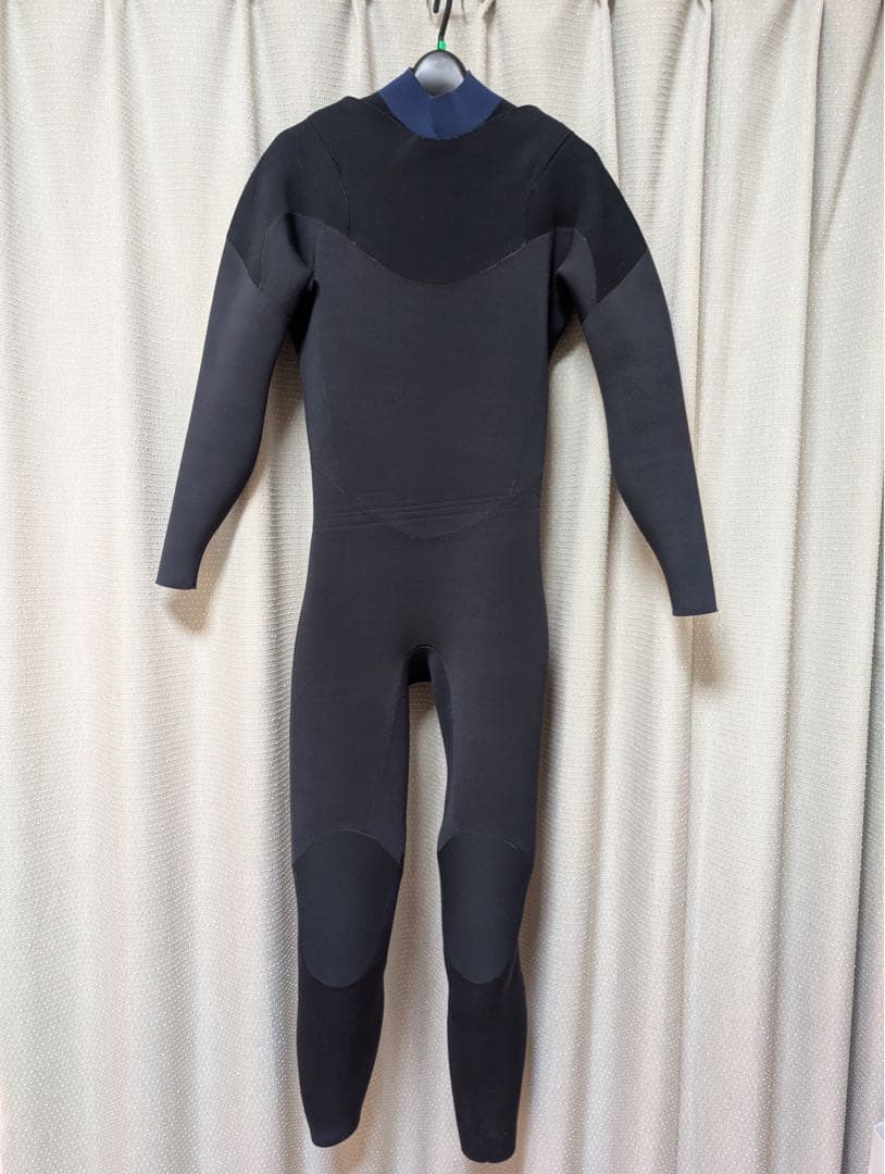 AIRTIGHT(エアータイト)3×2mm フルスーツ メンズMサイズ相当