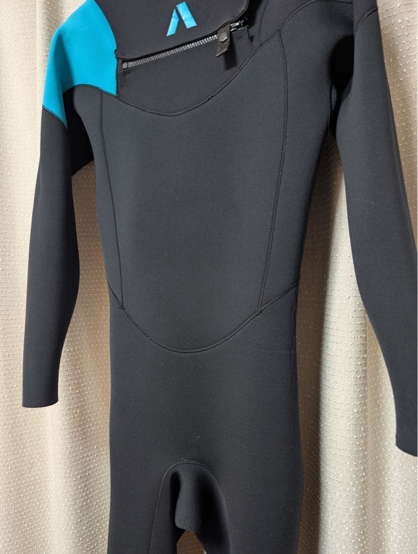 AIRTIGHT(エアータイト)3×2mm フルスーツ メンズMサイズ相当