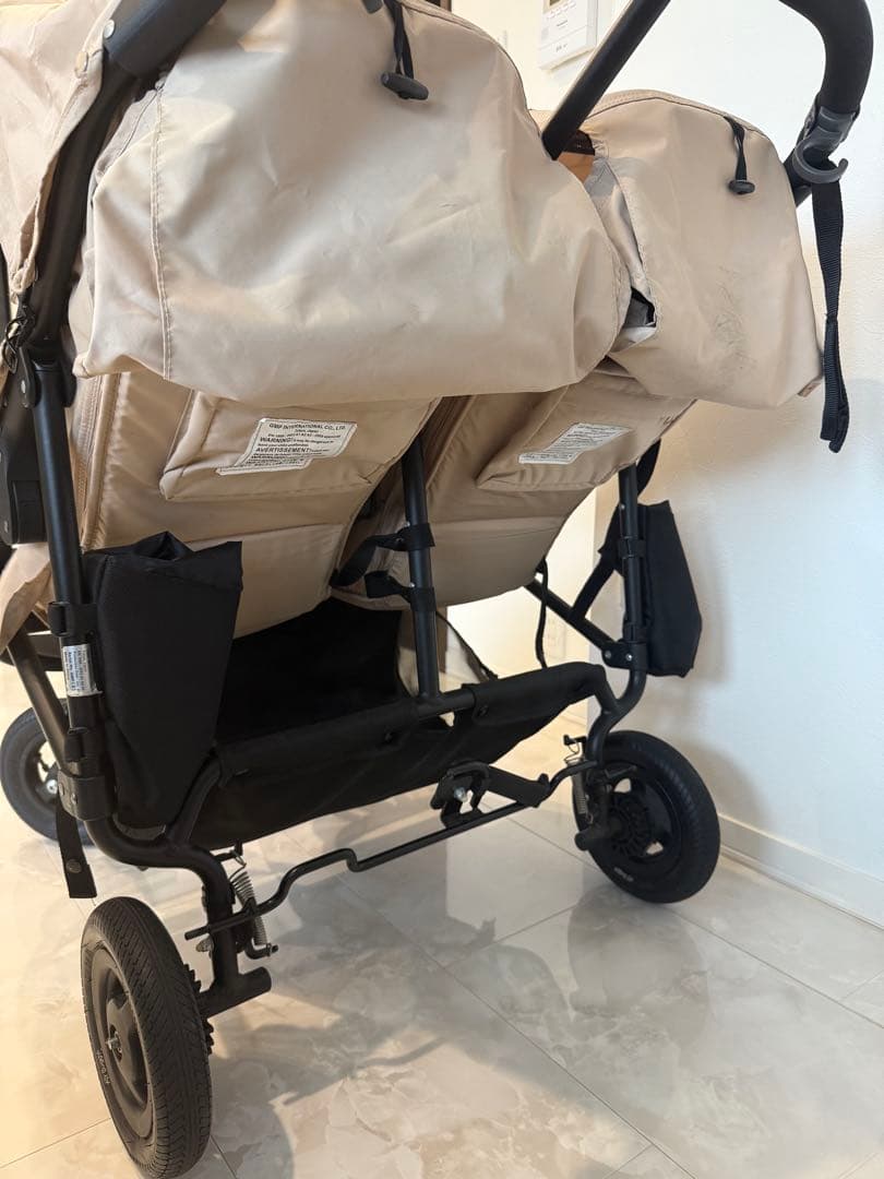 【付属品付き✨】エアバギー ココダブル キャメル 2人乗り ベビーカー　双子