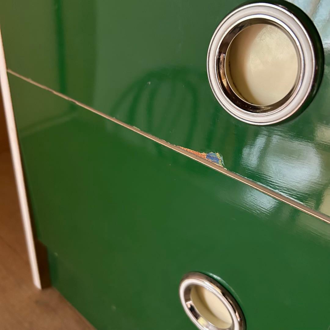 レトロなタンス　グリーン