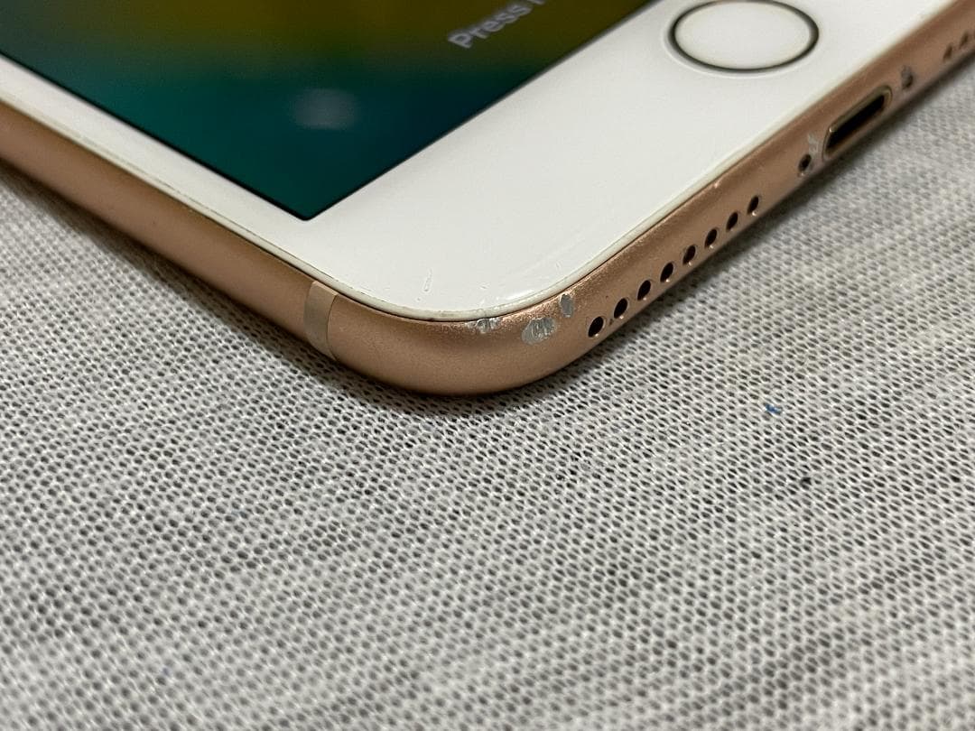 Apple iPhone 8 Plus ローズゴールド 本体