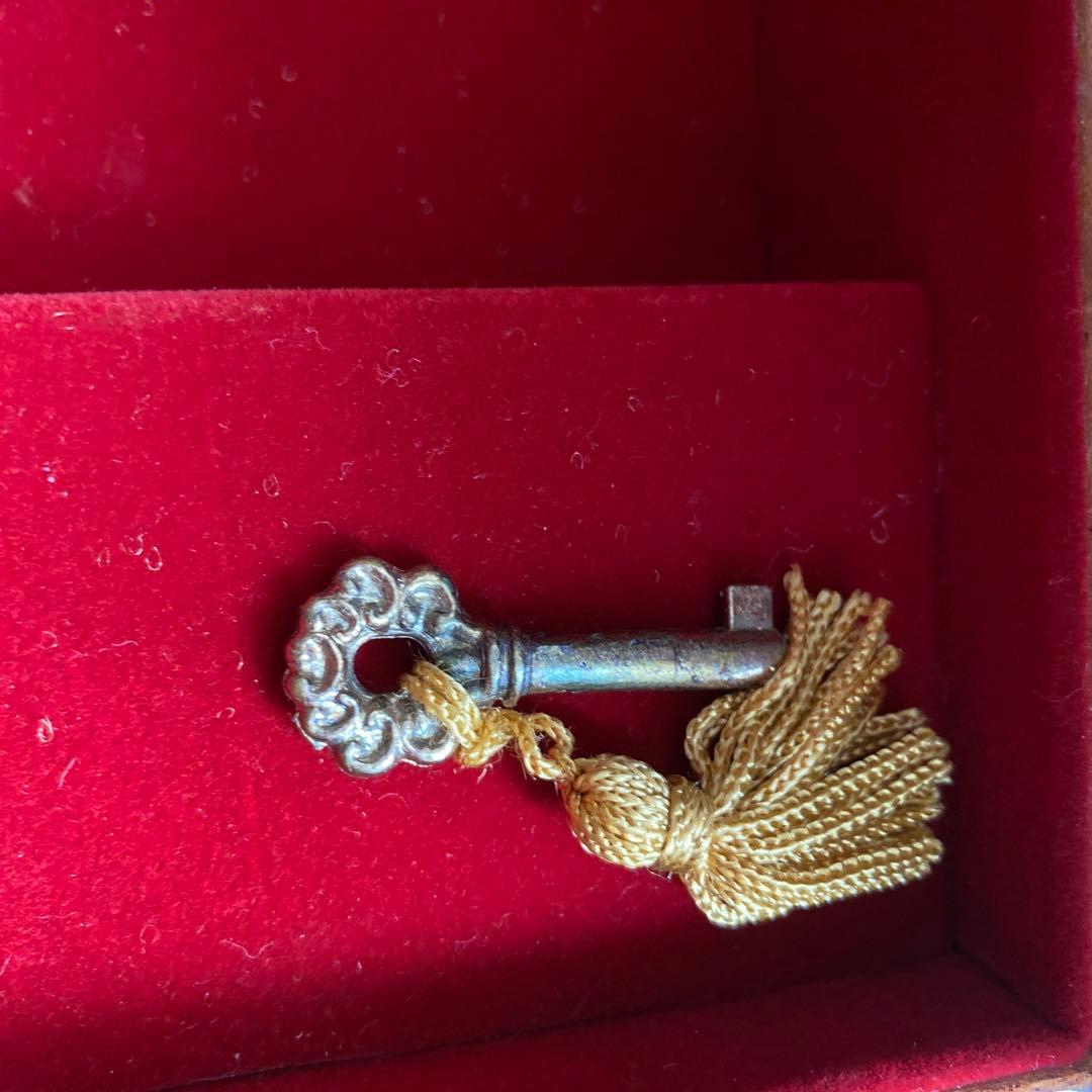 手巻きオルゴール イタリア製　アンティーク