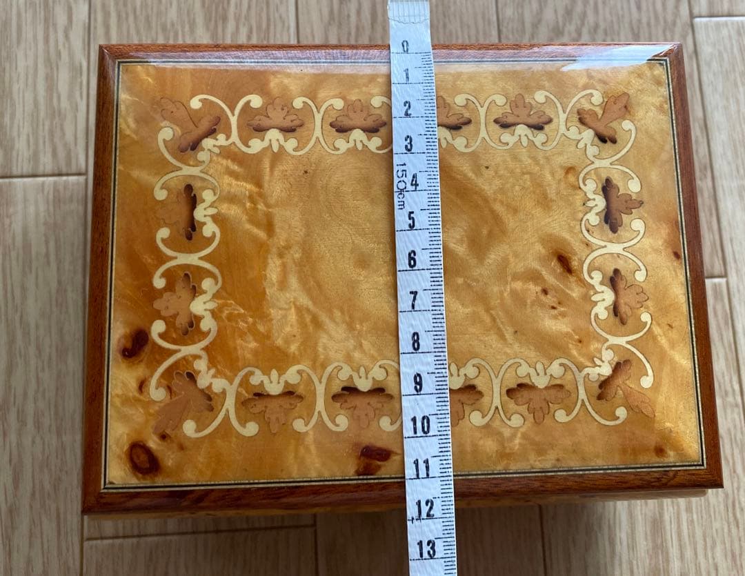 手巻きオルゴール イタリア製　アンティーク