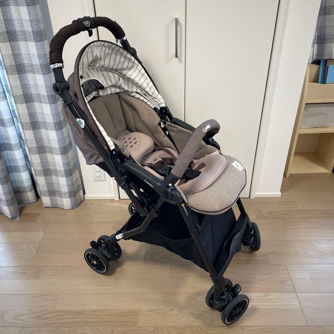 Combi 折りたたみ式ベビーカー スゴカルα 4キャスエッグショック
