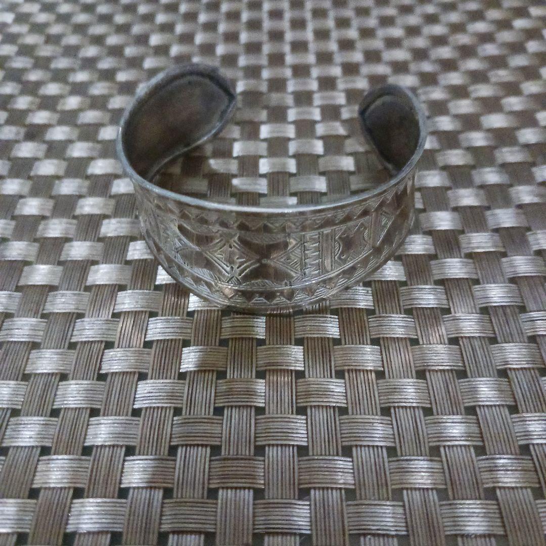 ほぼ未使用　ADAWAT'N TUAREG バングル フリーサイズ