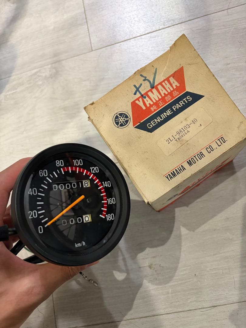 Yamaha スピードメーター 新品未使用お宝