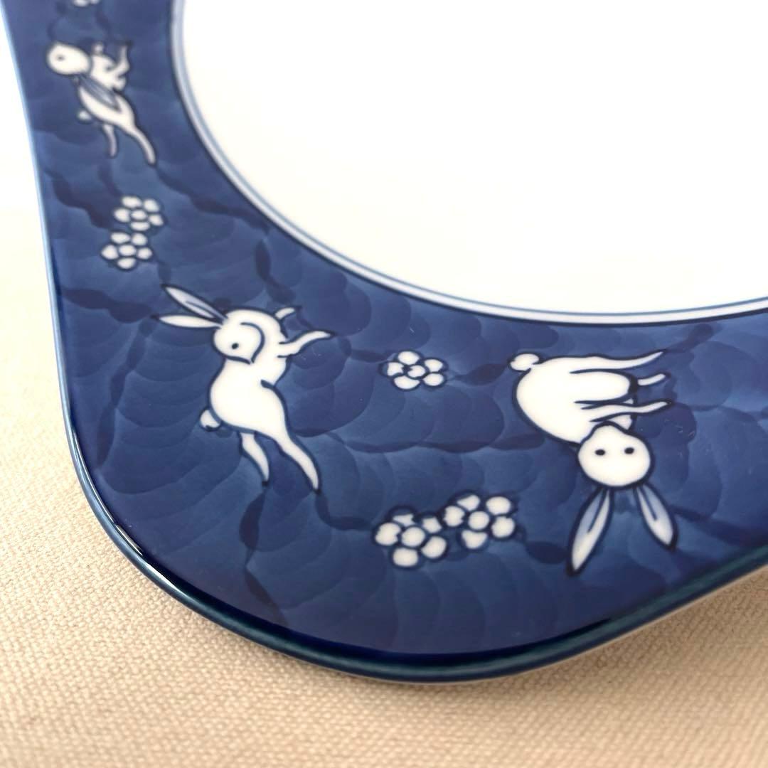 ☆K793○源右衛門窯　ウサギ紋スクエア大皿【未使用】元箱・栞・説明書有り