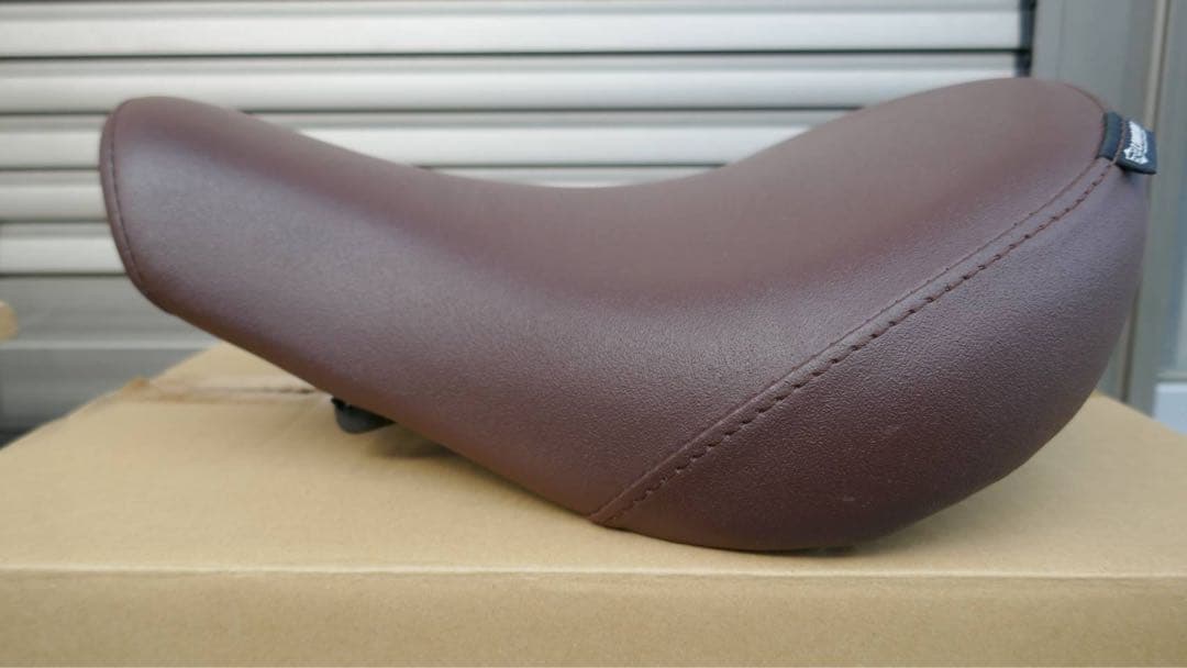 ロイヤルエンフィールド クラシック350 オプション ローシート