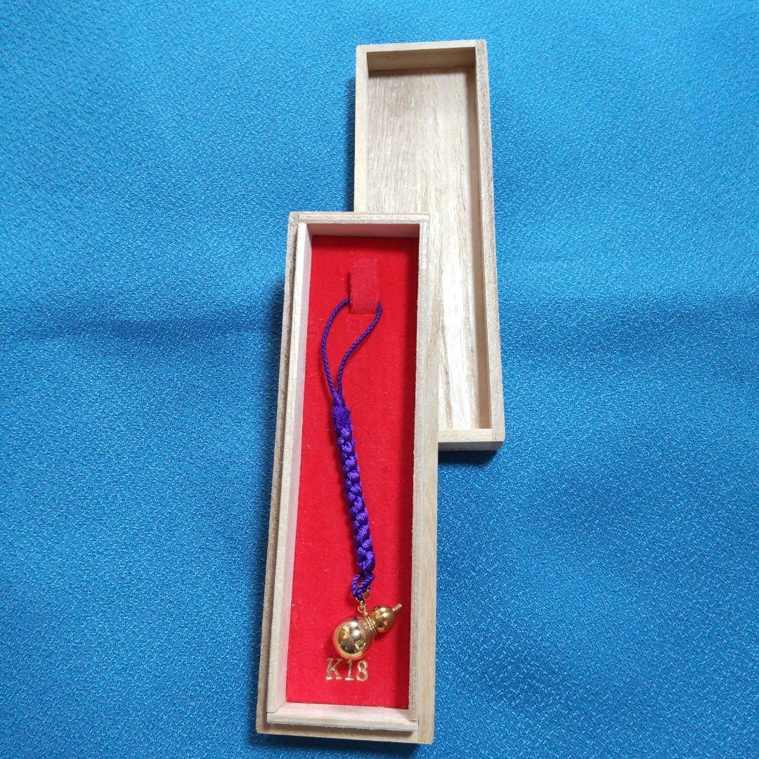 K18 18金 根付け・ストラップ ひょうたん型 鈴