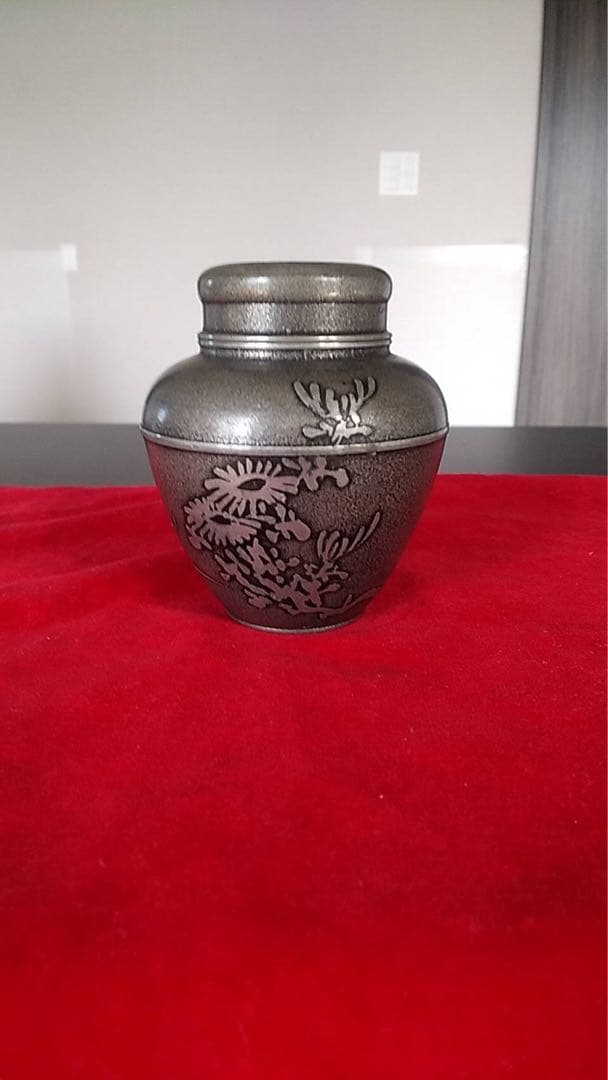 錫茶入　古美術　古錫　茶筒、茶道具　茶壺　茶入れ　茶道具　　煎茶器　四君子