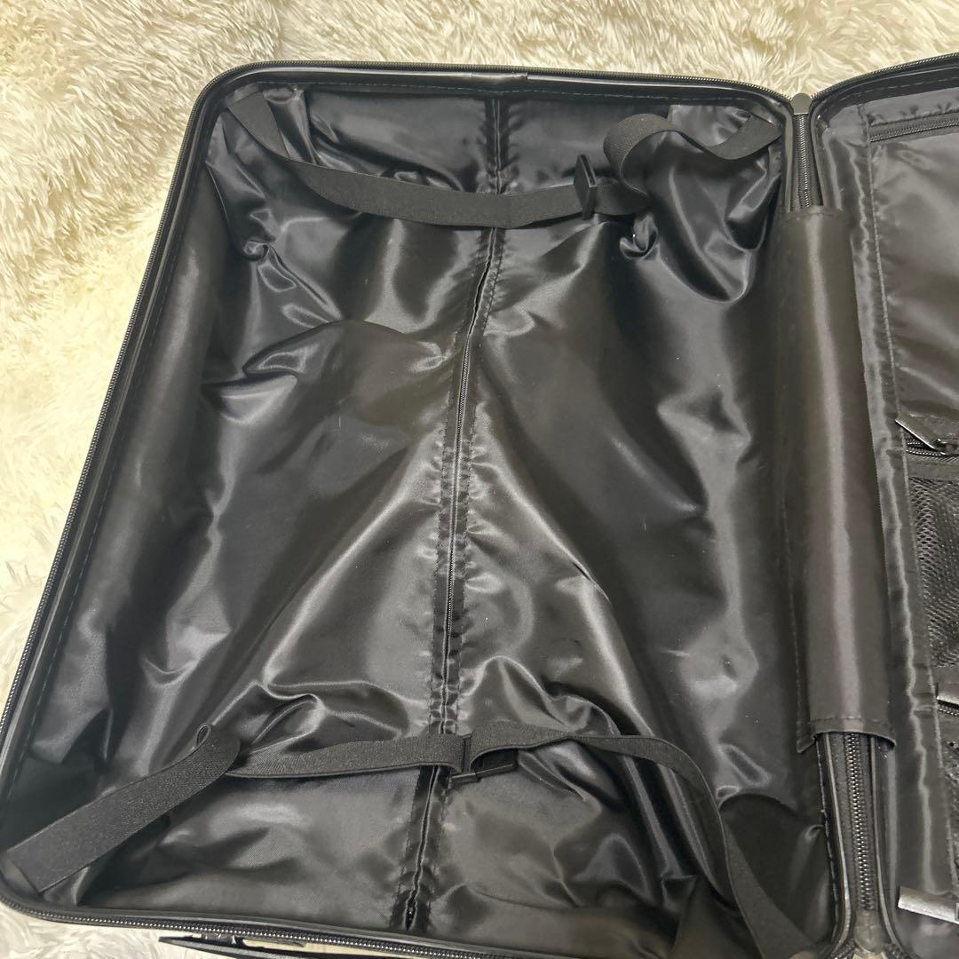 ZARA ザラ　ハード　キャリーケース　ブラック　入手困難