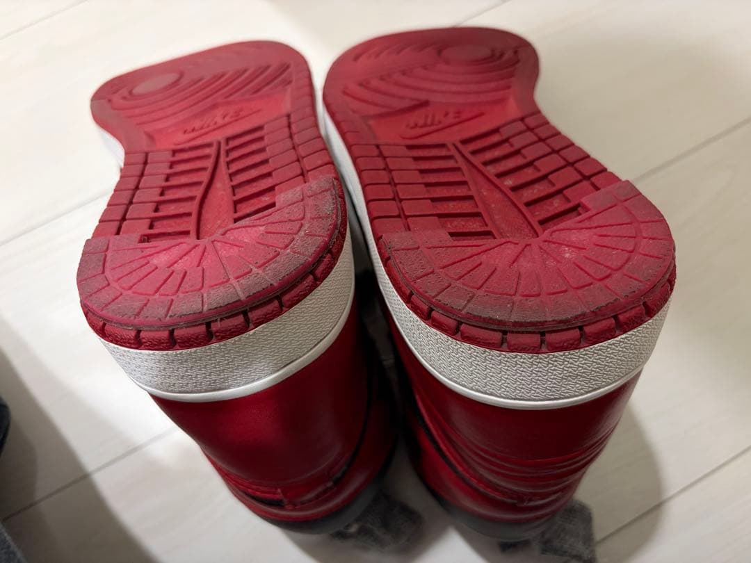 ナイキ Nike Air Jordan1 レトロ ハイ OG Bred