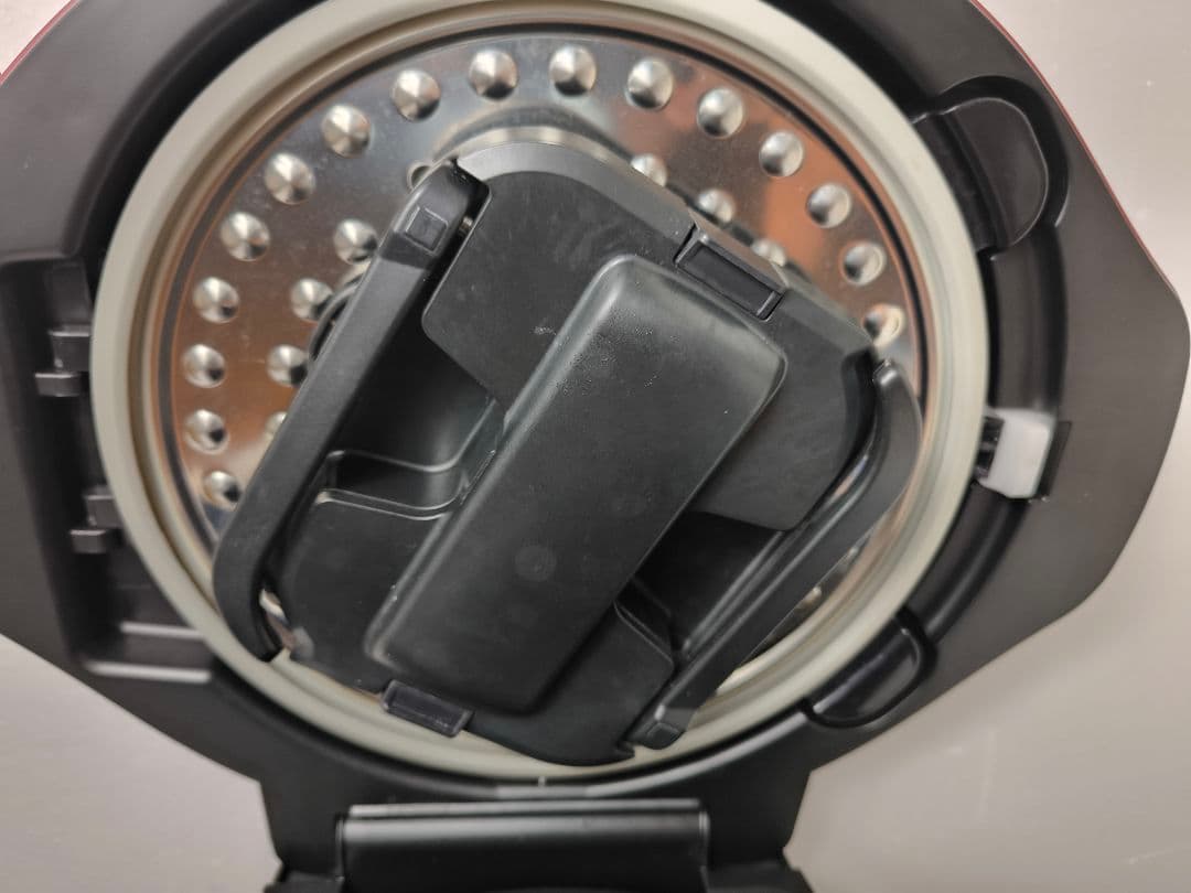 シャープ ヘルシオ　ホットクック KN-HW24G-R