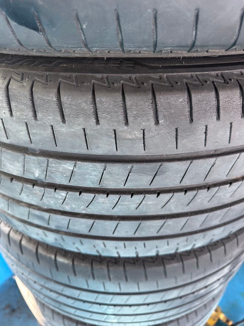 送料込みBRIDGESTONE TURANZA T005A 235/45R18