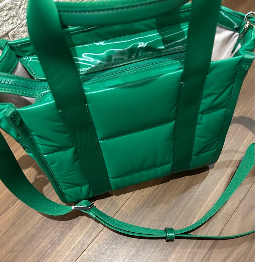 美品⭐︎ケイトスペード⭐︎キップ パフィースモールトートバッグ　グリーン 2way