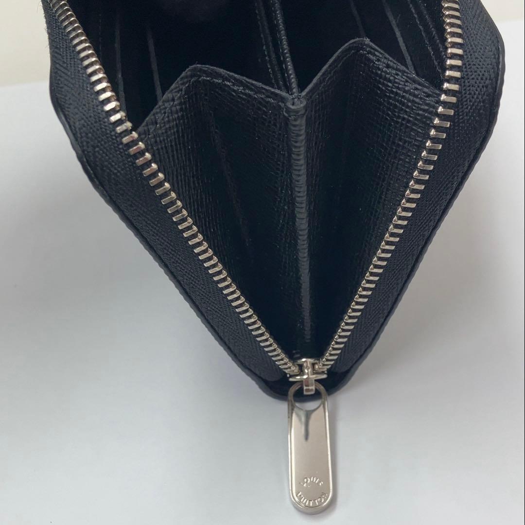 【美品】LOUIS VUITTON エピジッピーパースミニ財布M60152