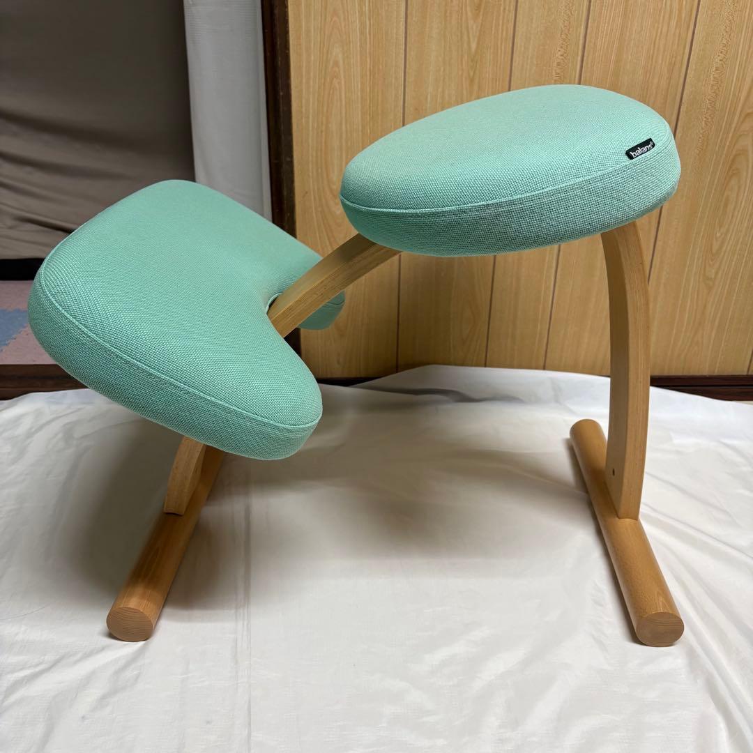 サカモトハウス バランスイージー 美品 姿勢矯正 イス 学習 チェア 清掃済み