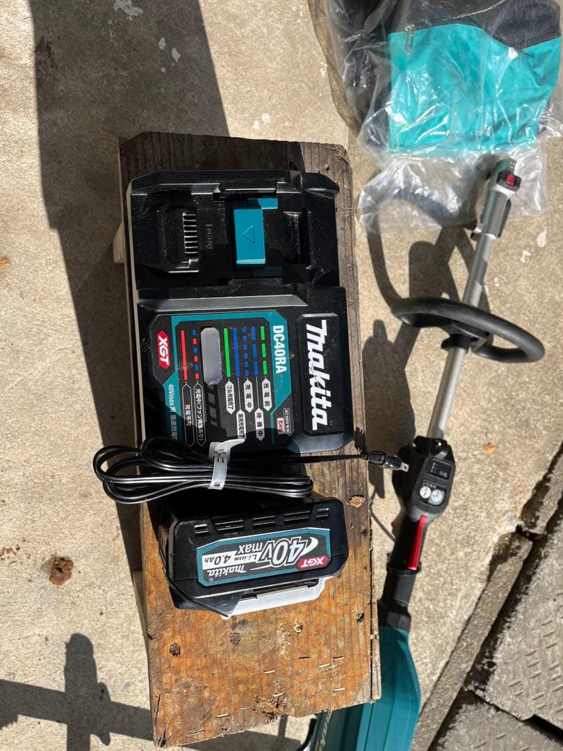 充電式スプリット草刈、40Vmax