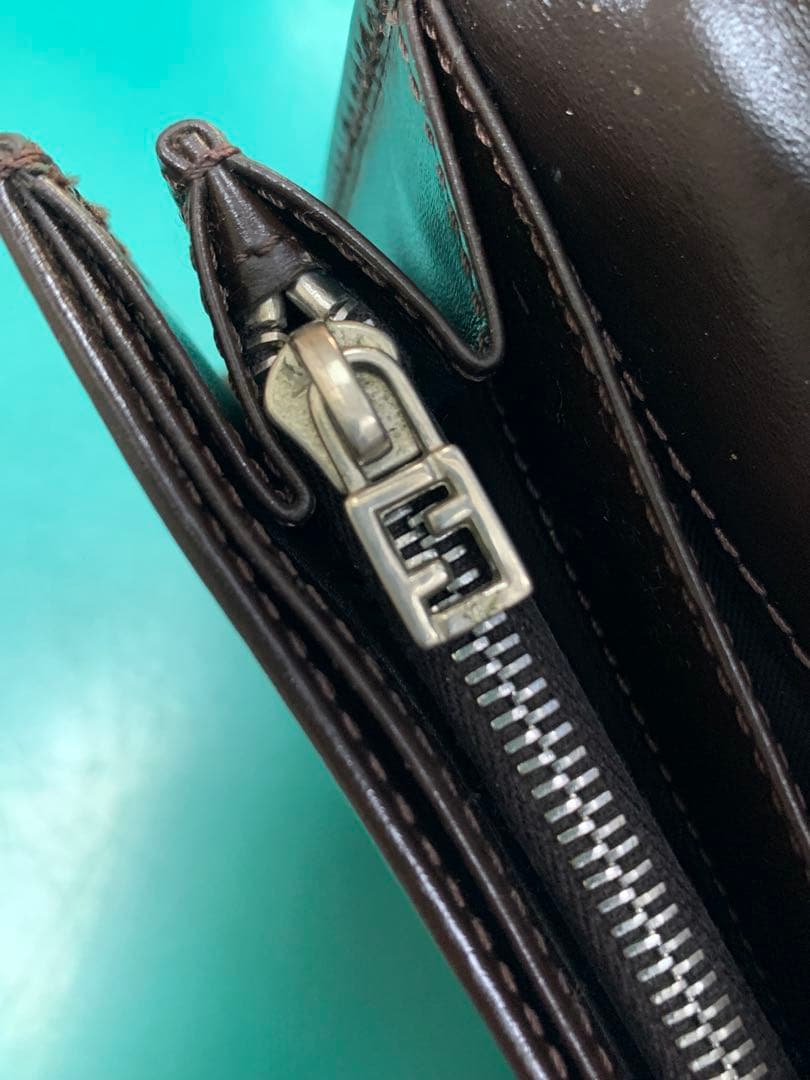 美品 正規品 FENDI フェンディ ズッカ柄 長財布 財布 FFロゴ ブラウン