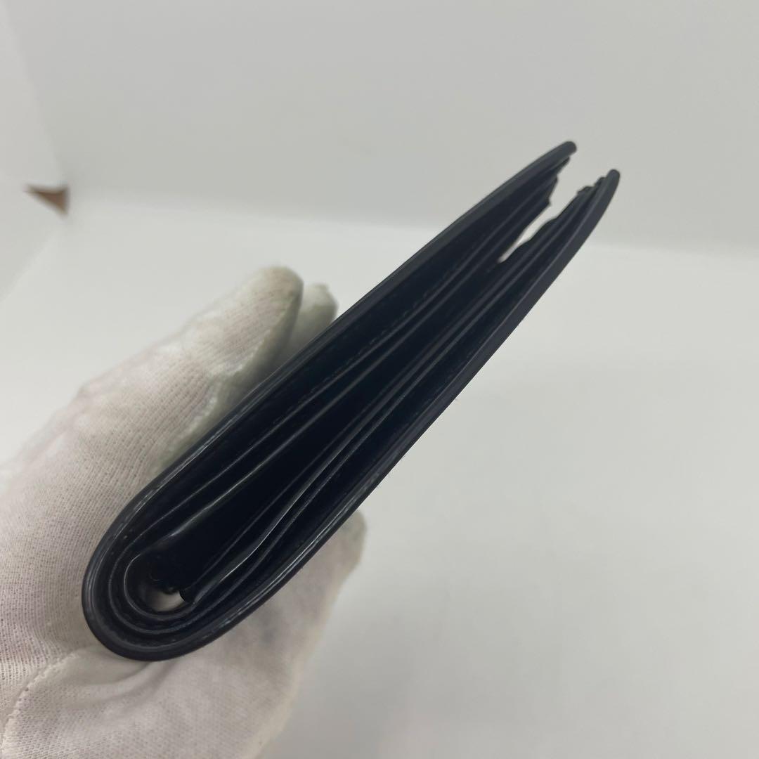 【美品】サンローラン パテントレザー 二つ折り財布