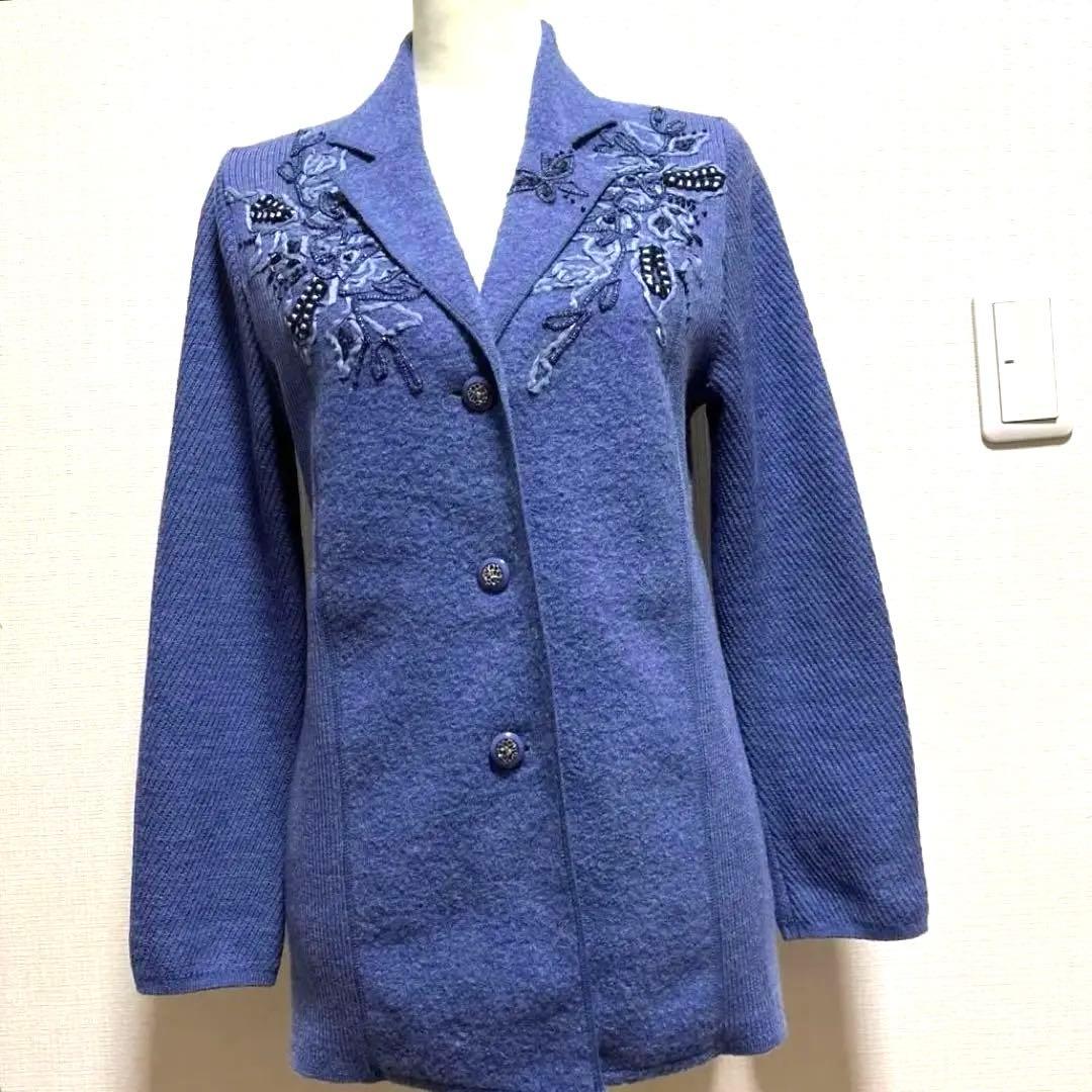 【アトリエサガン】の高級刺繍入りジャケット伸縮性有ります。サイズＭ
