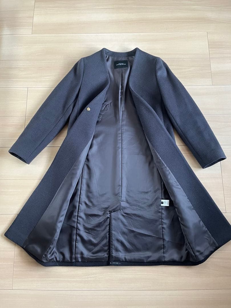 定価3万円新品同様　green label relaxing ノーラペル コート