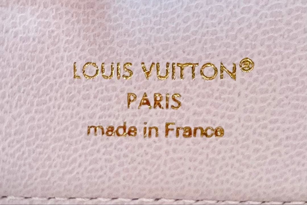 25AW 限定 RFID 正規品 ルイヴィトン ポルトフォイユ ルー クッサン