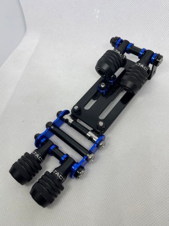 ダブルタクトプレート　ビットホルダー4P ニックス風チェーン(ブラック×ブルー)