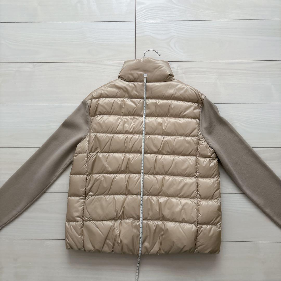 モンクレール ベージュ ダウンジャケット　ダウンカーディガン