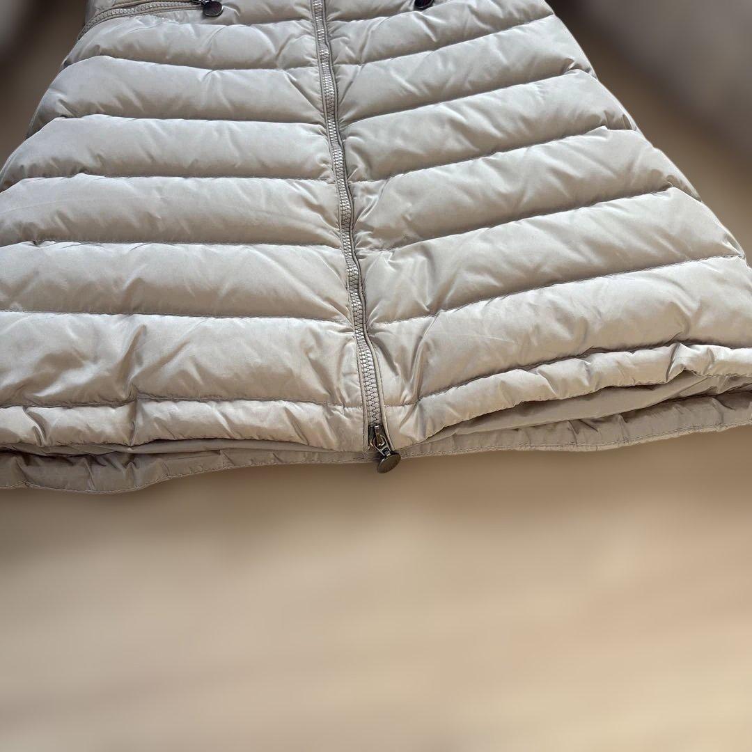 MONCLER ベージュ ダウンジャケット フード付き サイズ0