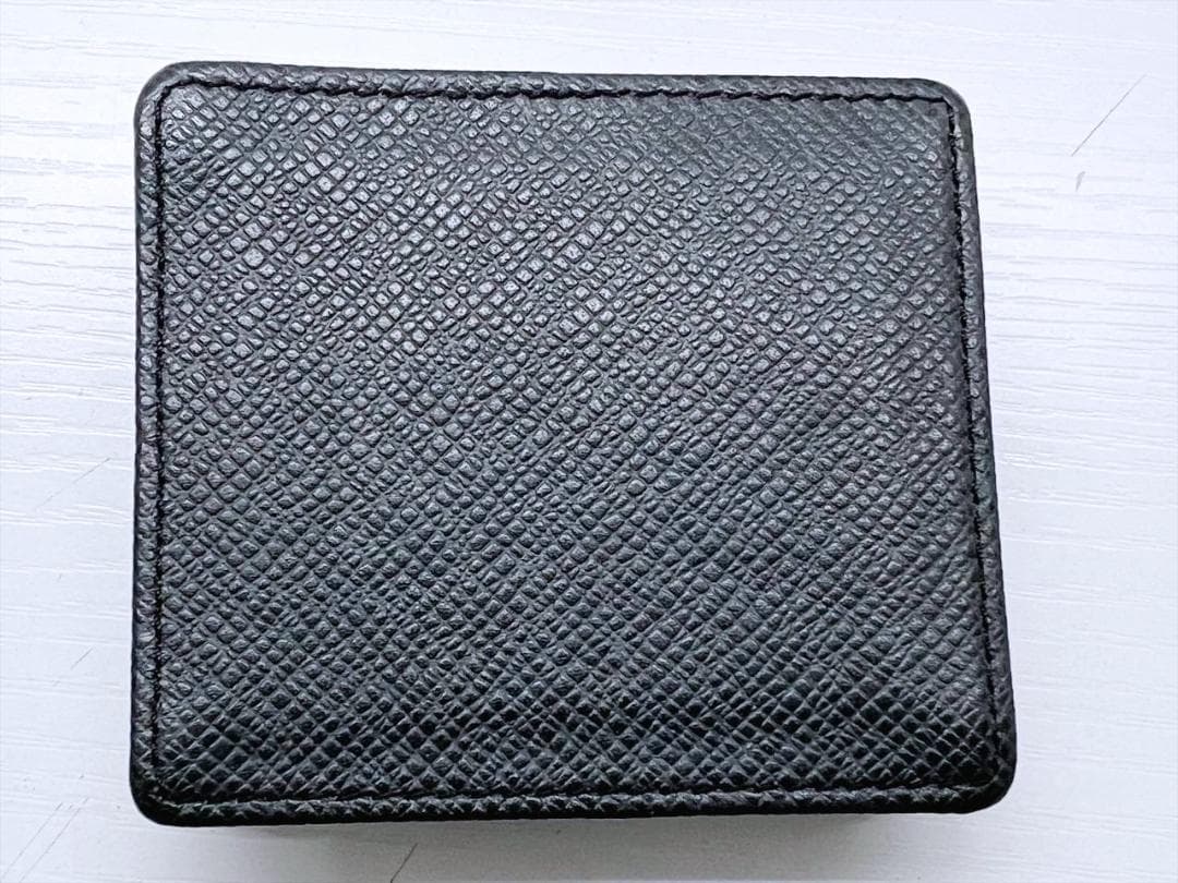 美品　ルイヴィトン　タイガ　ボワット　スクエア　ケース　M30384