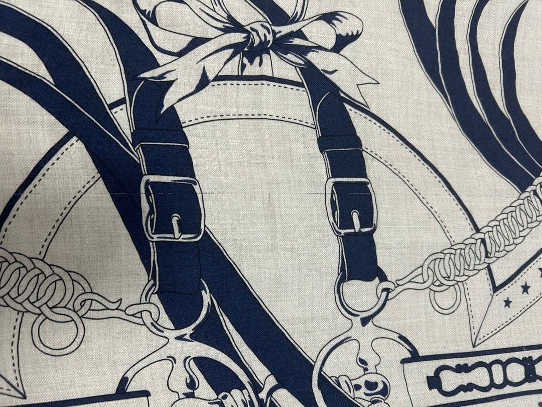 本日限定価格　エルメス カシシル 140 朝の散歩