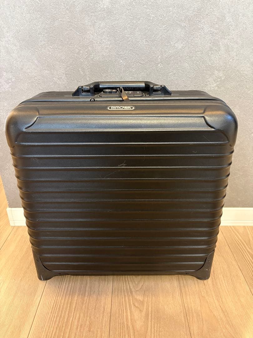 【早い者勝ち】RIMOWA（リモワ） サルサ 23L 2輪 機内持ち込み可