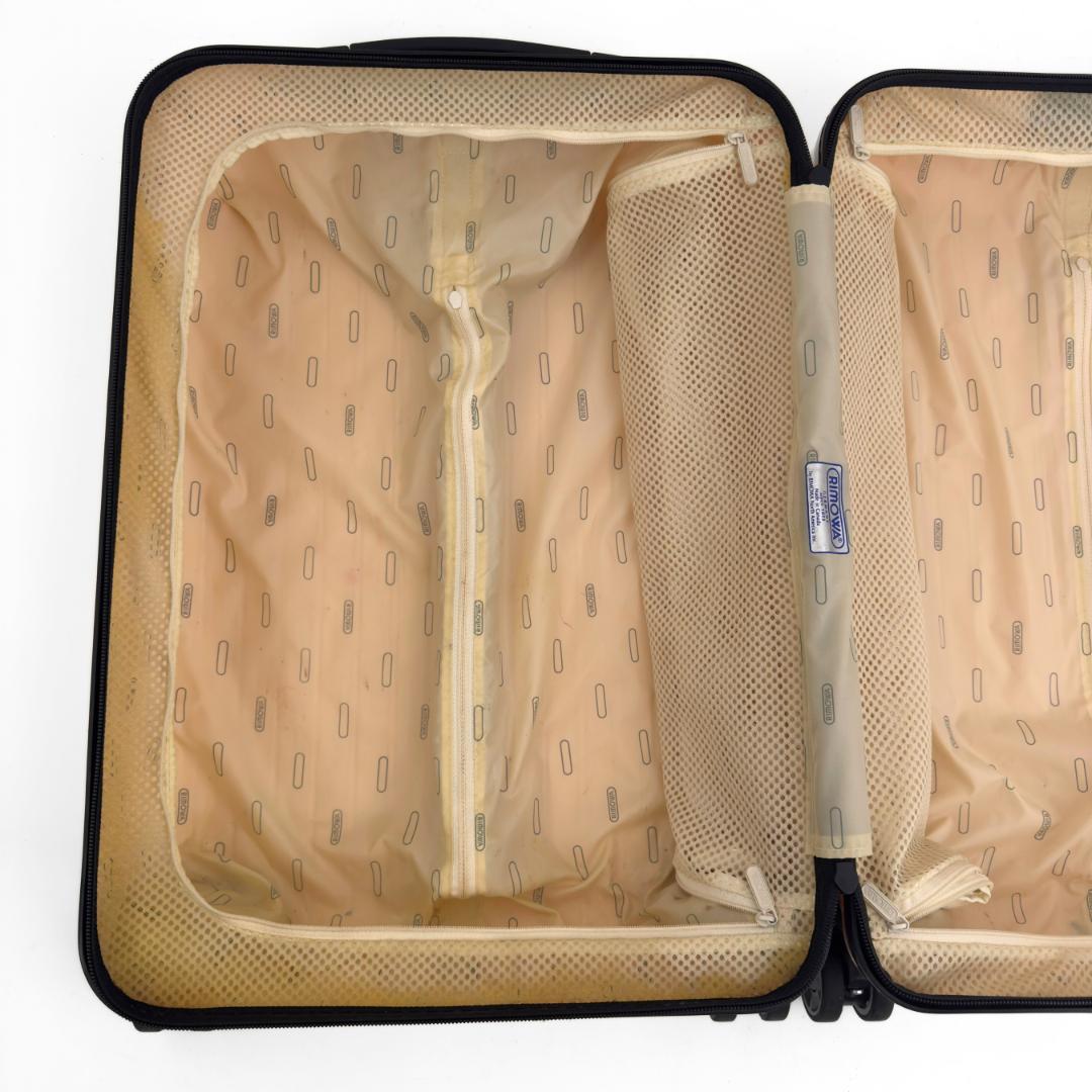 リモワ サルサエアー 35L 機内持ち込み 4輪 TSAロック 北米限定 ピンク