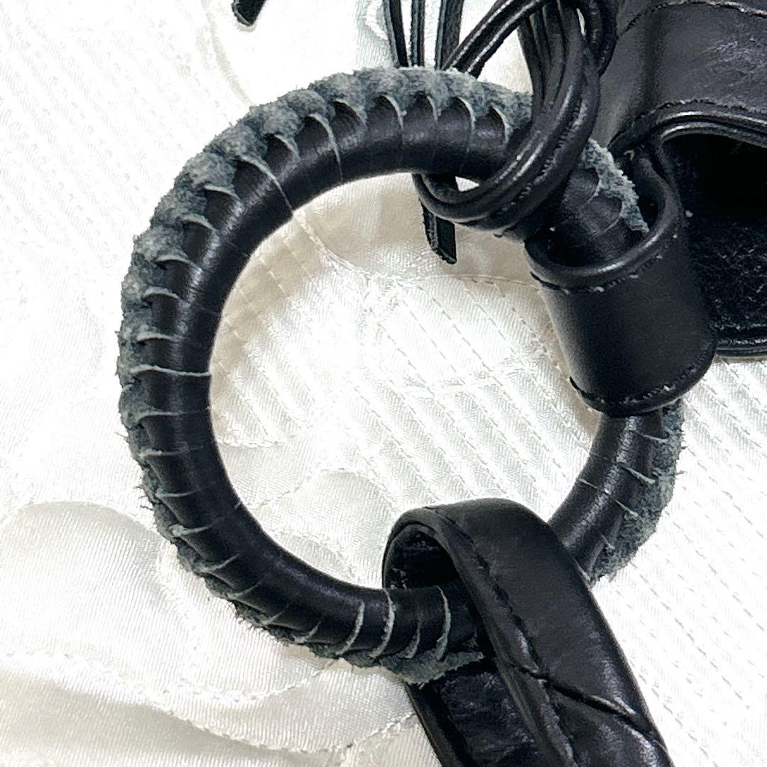 極美品❤︎イアパピヨネ レザー 結び目ハンドル ワンショルダーバッグ ブラック 革