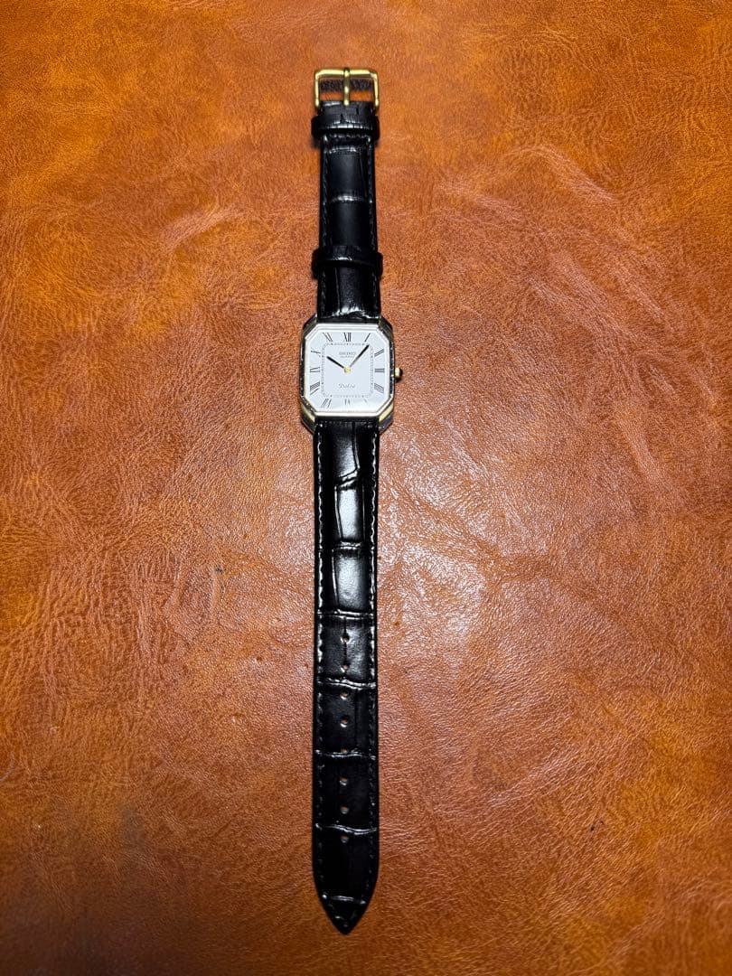 B7 希少 稼動品 SEIKO DOLCE レクタンギュラー80年代