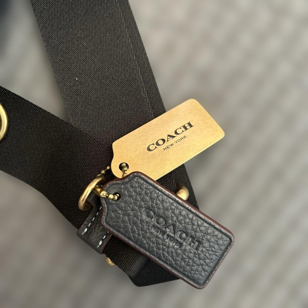 COACH ボディバッグ・ウエストポーチ