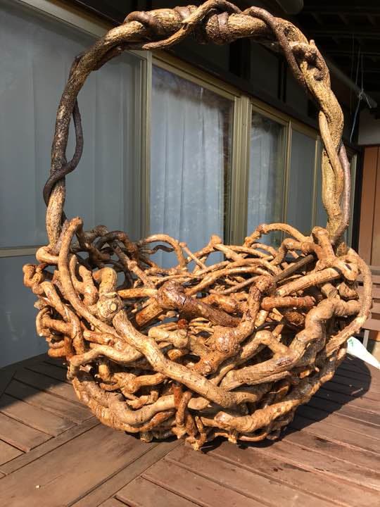 あけびの蔓かご  鉢カバー  手作り  フラワーアレンジメント 花器
