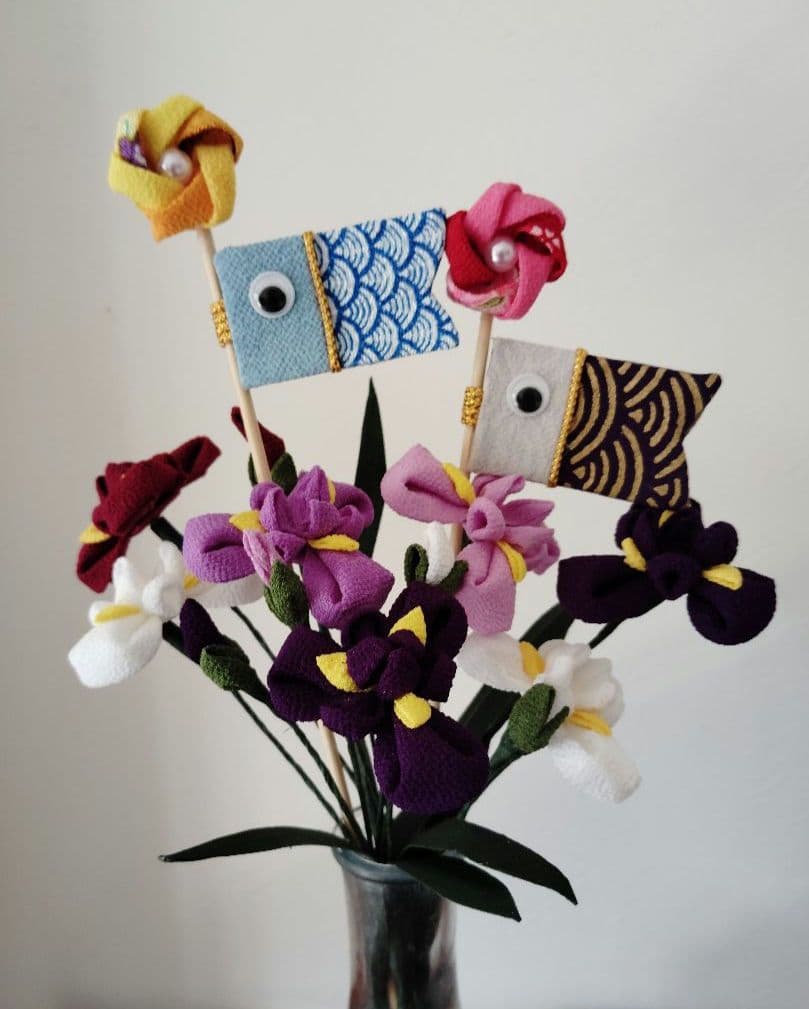 tomtomさま専用　つまみ細工　花菖蒲　こいのぼり　フリージア　チューリップ