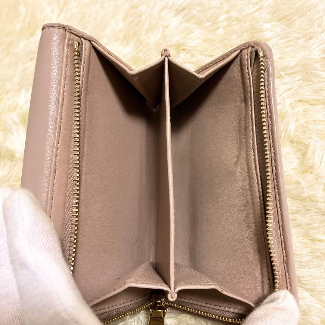【美品】MIU MIU マテラッセ 折り財布 L字ファスナー ベージュピンク